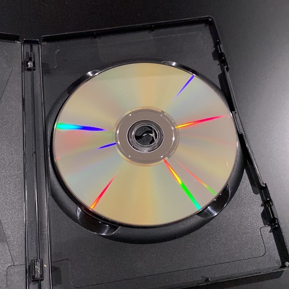 The Institute - DVD - Picture 4 of 4